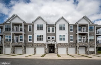 30 Hyssop Way Unit 201, Stafford, VA 22554