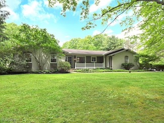11050 Bell Rd, Newbury, OH 44065