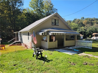 2824 Pangburn Hollow Rd, Monongahela, PA 15063