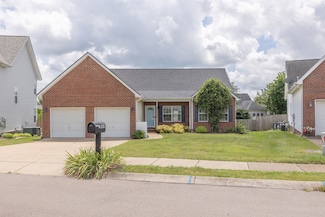 1905 Bugle Ct, Spring Hill, TN 37174