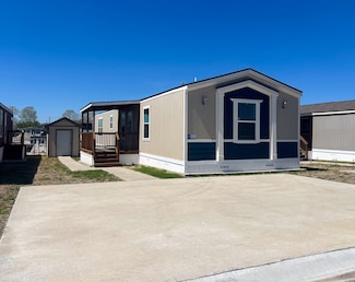 145 Paso Fino Dr Unit 173AP, Greenville, TX 75401
