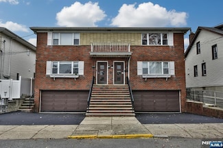 220-222 8th St, Fairview, NJ 07022