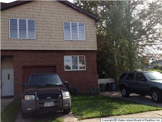 42 Appleby Ave, Staten Island, NY 10305
