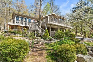 137 Players Ct, McGaheysville, VA 22840
