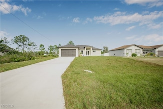 2812 31st St W, Lehigh Acres, FL 33971