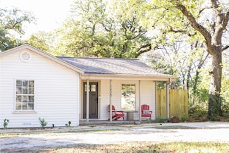 2625 Bolivar St, Denton, TX 76201