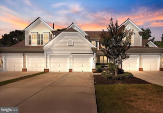 4 Wrentham Dr, Medford, NJ 08055