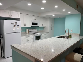 825 Egret Cir Unit 205, Delray Beach, FL 33444