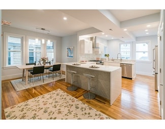 23 Saranac St Unit 1, Dorchester, MA 02122