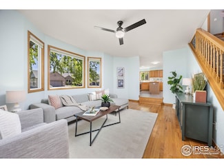 2437 Maplewood Cir E, Longmont, CO 80503