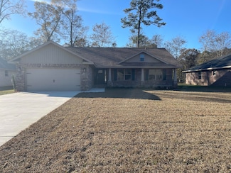 5904 Silvercrest Blvd, Crestview, FL 32536