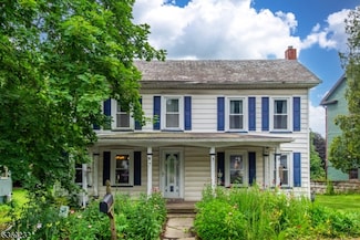 7 Buttzville Ct, Oxford, NJ 07863