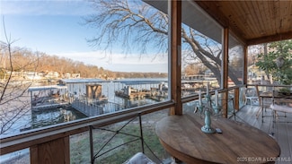 976 Twin Valley Loop, Linn Creek, MO 65052