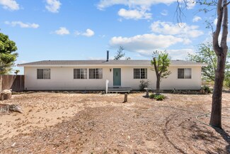 16818 Koch St, Mojave, CA 93501