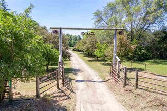 1499 E 120th Ave N, Mulvane, KS 67110