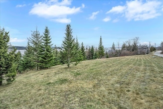 M17 L15 Battle Ave, Castine, ME 04421