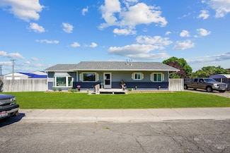 630 Doggett Dr, Heyburn, ID 83336