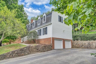 5356 Canter Dr, Roanoke, VA 24018