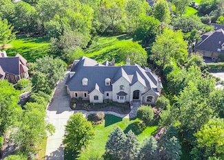 6403 S Garfield Ave, Burr Ridge, IL 60527