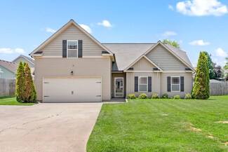 2336 Pea Ridge Rd, Clarksville, TN 37040
