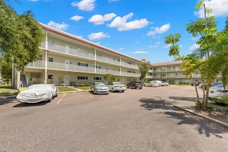 2260 Costa Rican Dr Unit 24, Clearwater, FL 33763
