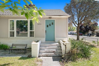 3011 W Hood Ave, Kennewick, WA 99336