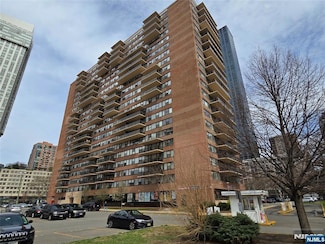 270 Marin Blvd Unit 12-O, Jersey City, NJ 07302