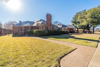 926 Fairway Dr, Duncanville, TX 75137