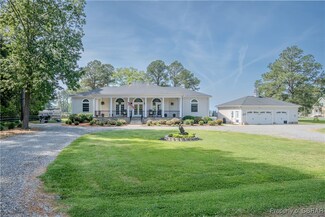 207 Hansford Cir, Port Haywood, VA 23138