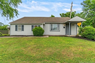 111 Douglas Ave, Clarksville, IN 47129