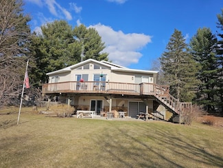 N3257 Shannahan Ln, Wautoma, WI 54982