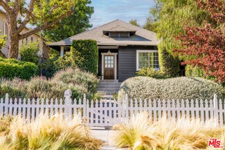 1104 Hope St, South Pasadena, CA 91030