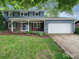 6 Summit St, East Dundee, IL 60118