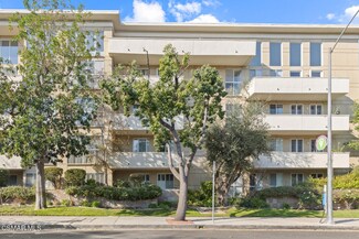 4949 Genesta Ave Unit 214, Encino, CA 91316