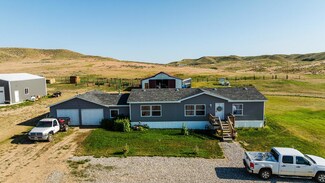 1336 Sussex Rd, Kaycee, WY 82639