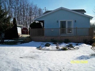 7352 Hoffman Rd, Appleton, NY 14008