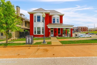 615 E Capitol Ave, Jefferson City, MO 65101