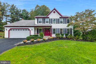 12105 Metcalf Cir, Fairfax, VA 22030
