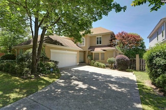 10 N Sweetbriar Ln, Columbia, SC 29223
