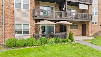 81 Balance Rock Rd Unit 2, Seymour, CT 06483