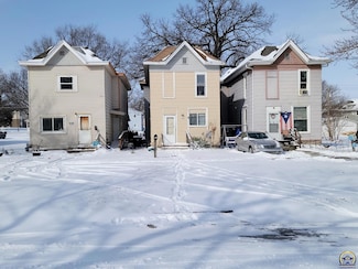 625 SW Tyler St, Topeka, KS 66603