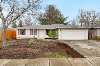 3057 Delta Waters Rd, Medford, OR 97504