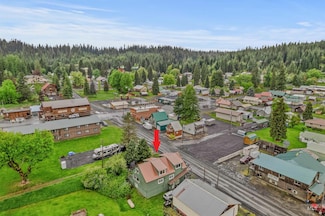 105 Main St, Elk River, ID 83827