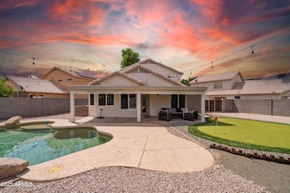 910 S Crossbow Ct, Chandler, AZ 85225