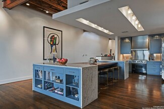 923 S Alamo St Unit 9, San Antonio, TX 78205