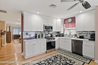 29 Saint David Dr, Toms River, NJ 08757