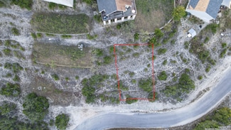 327 Valley Ridge, Canyon Lake, TX 78133