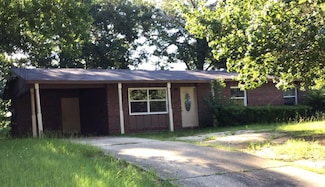 1040 Amber Dr, Columbus, GA 31907