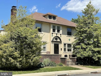 8 Montgomery Ave Unit 2R, Glenside, PA 19038