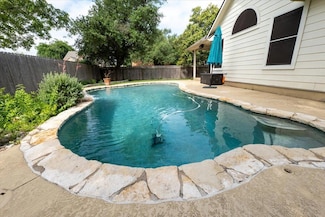 17418 Montana Falls Dr, Round Rock, TX 78681